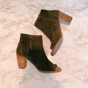 TOMS Heels || Army Green